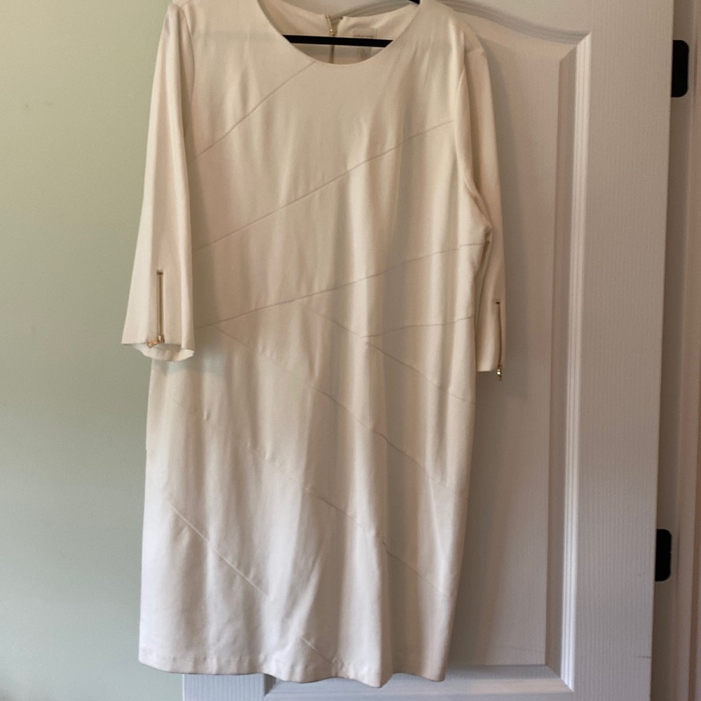 Cream colored knit dress by Chicos. Size 20/22.